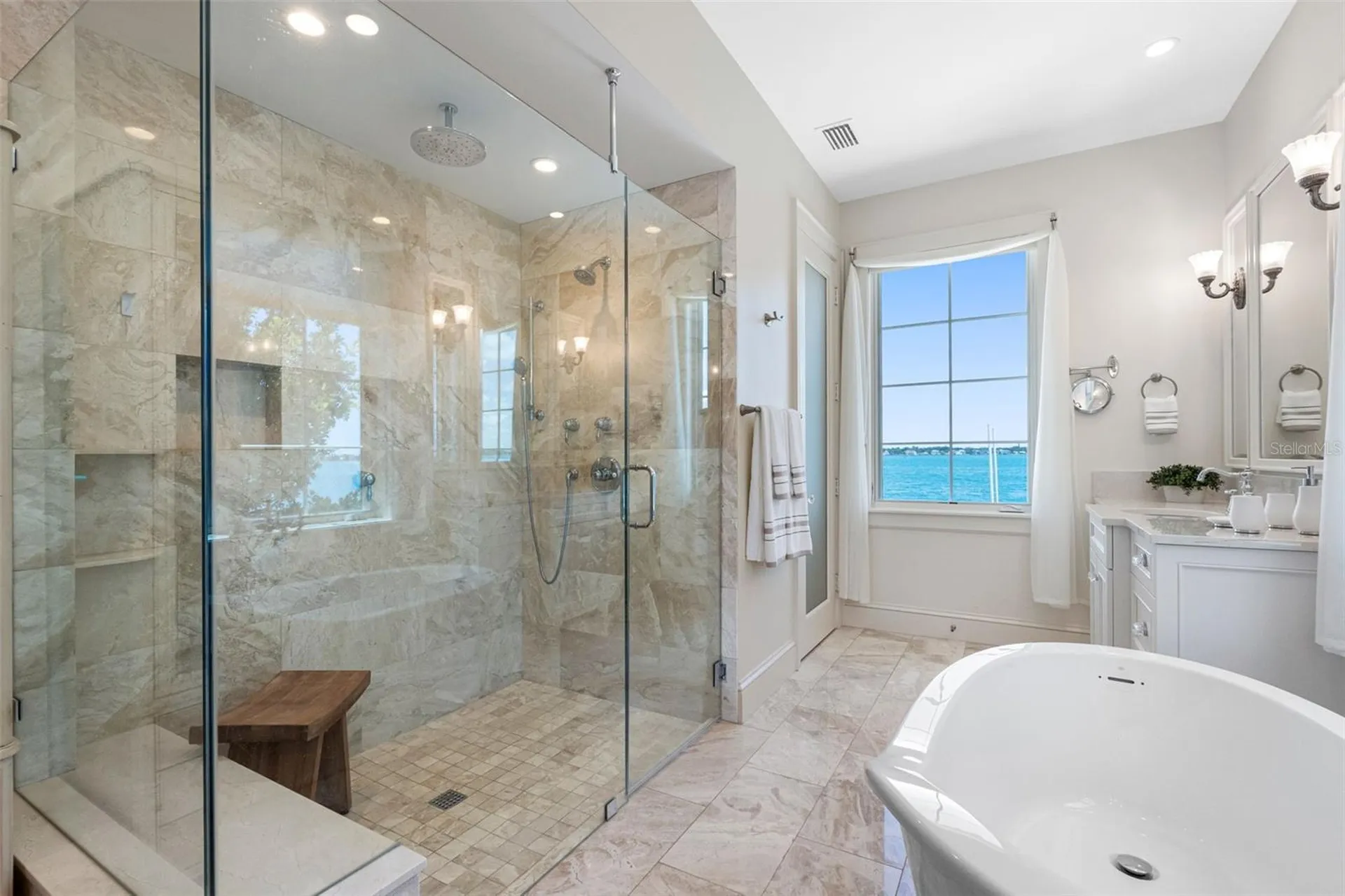 487 Meadow Lark Drive Sarasota FL 34236