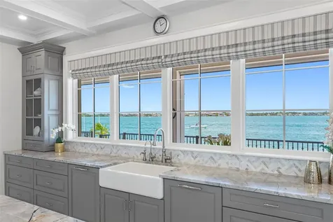 487 Meadow Lark Drive Sarasota FL 34236