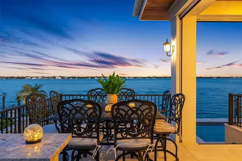 487 Meadow Lark Drive Sarasota FL 34236
