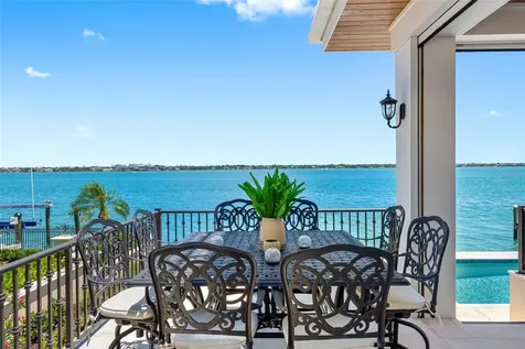 487 Meadow Lark Drive Sarasota FL 34236