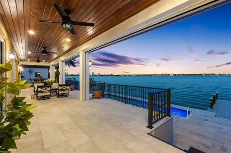 487 Meadow Lark Drive Sarasota FL 34236