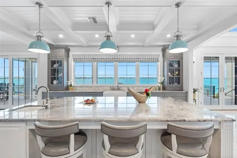 487 Meadow Lark Drive Sarasota FL 34236