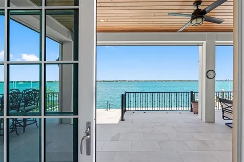 487 Meadow Lark Drive Sarasota FL 34236