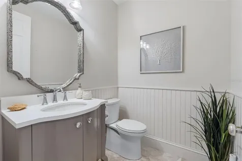 487 Meadow Lark Drive Sarasota FL 34236