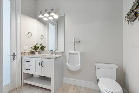 487 Meadow Lark Drive Sarasota FL 34236