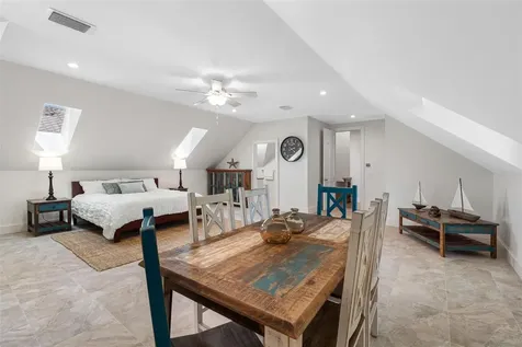 487 Meadow Lark Drive Sarasota FL 34236