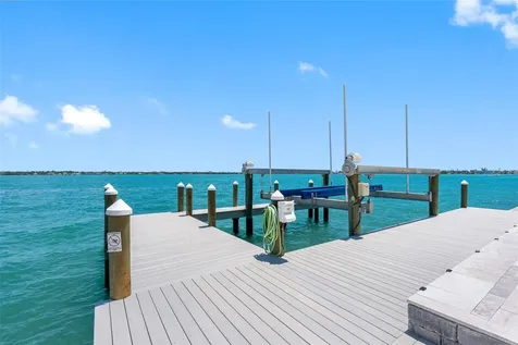 487 Meadow Lark Drive Sarasota FL 34236