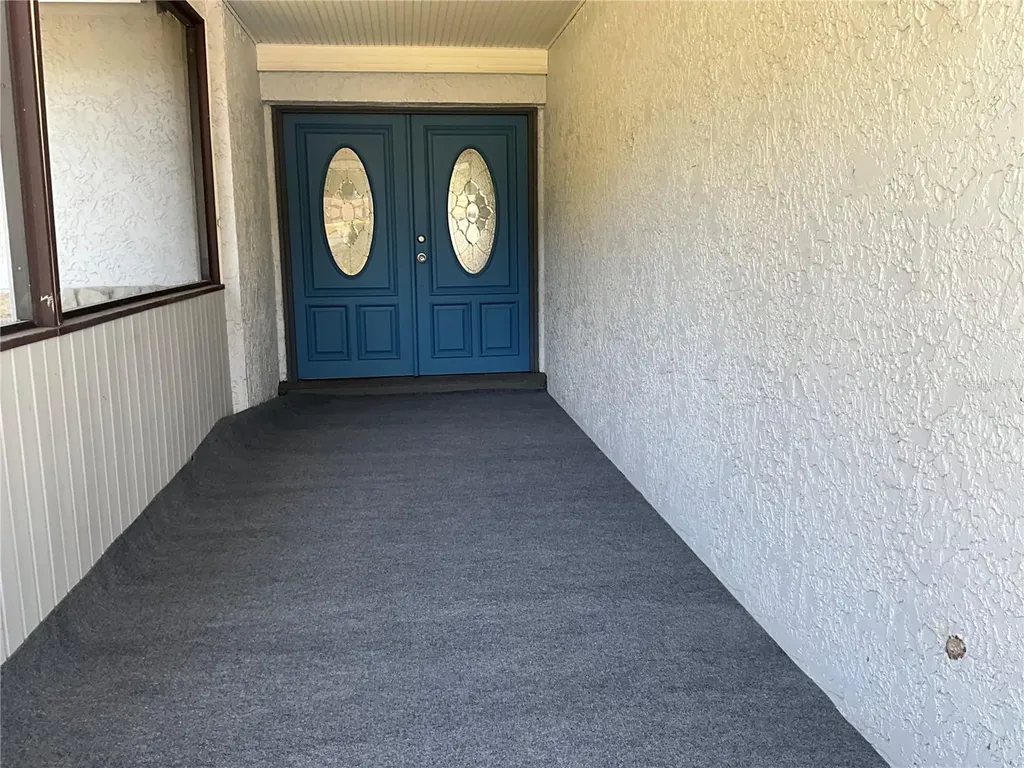 15604 Timberline Drive Tampa FL 33624