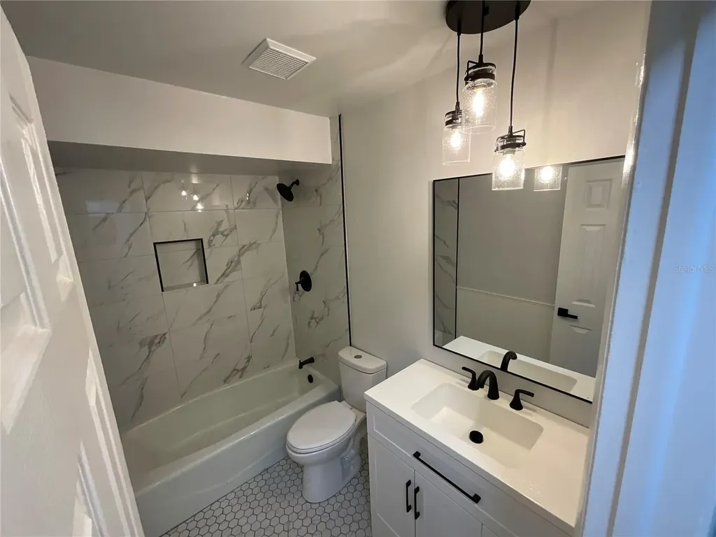 15604 Timberline Drive Tampa FL 33624