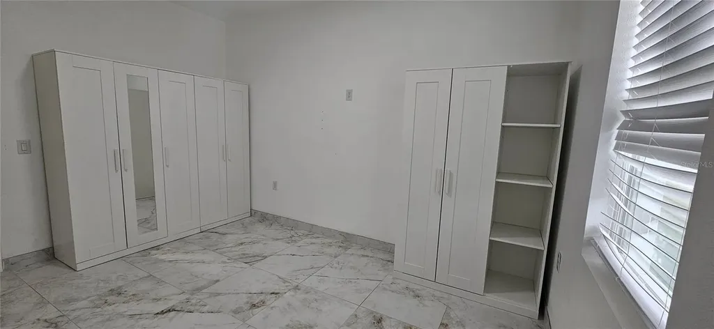 528 Wideview Avenue Tarpon Springs FL 34689