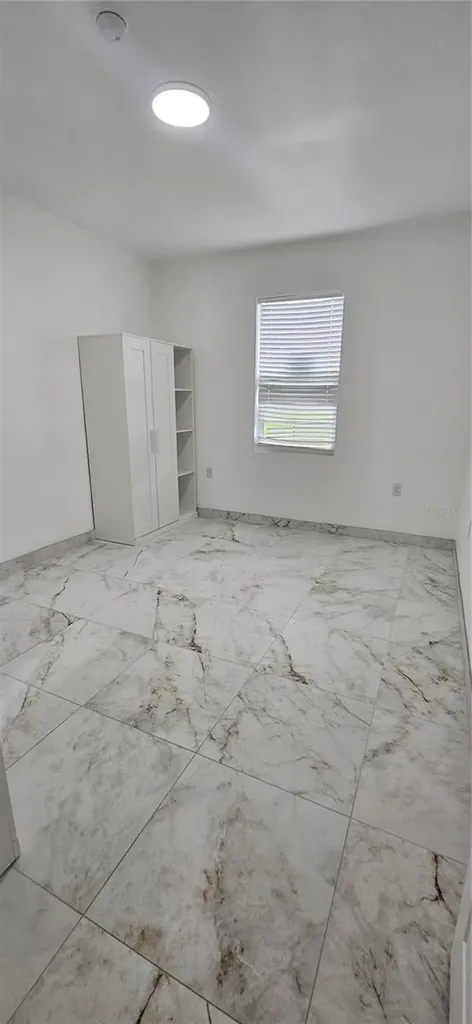 528 Wideview Avenue Tarpon Springs FL 34689