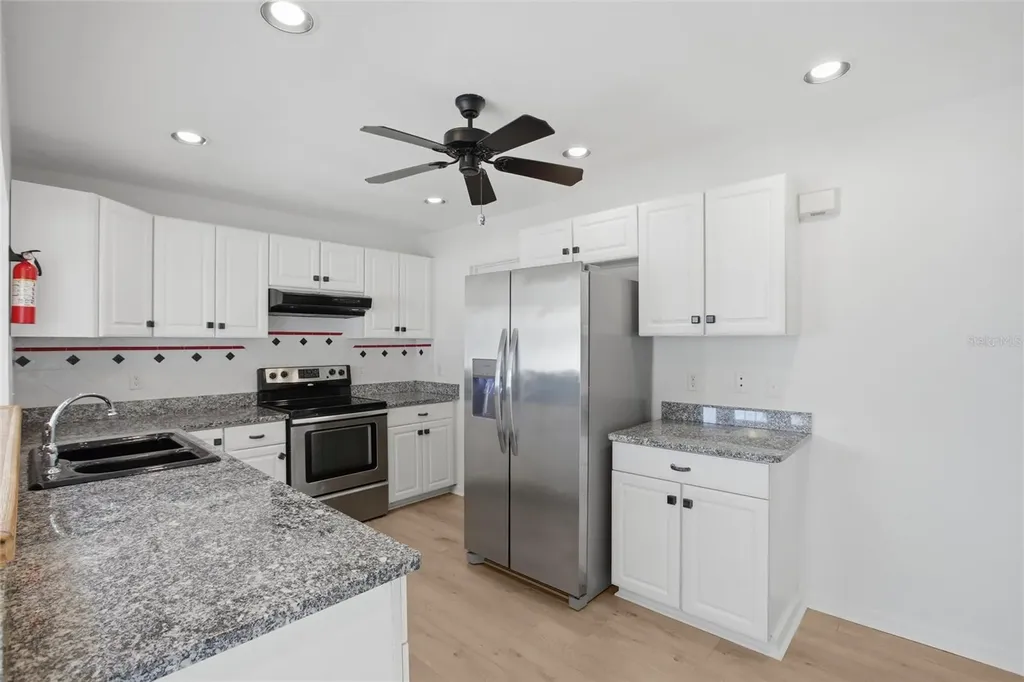 22406 New York Avenue Port Charlotte FL 33952