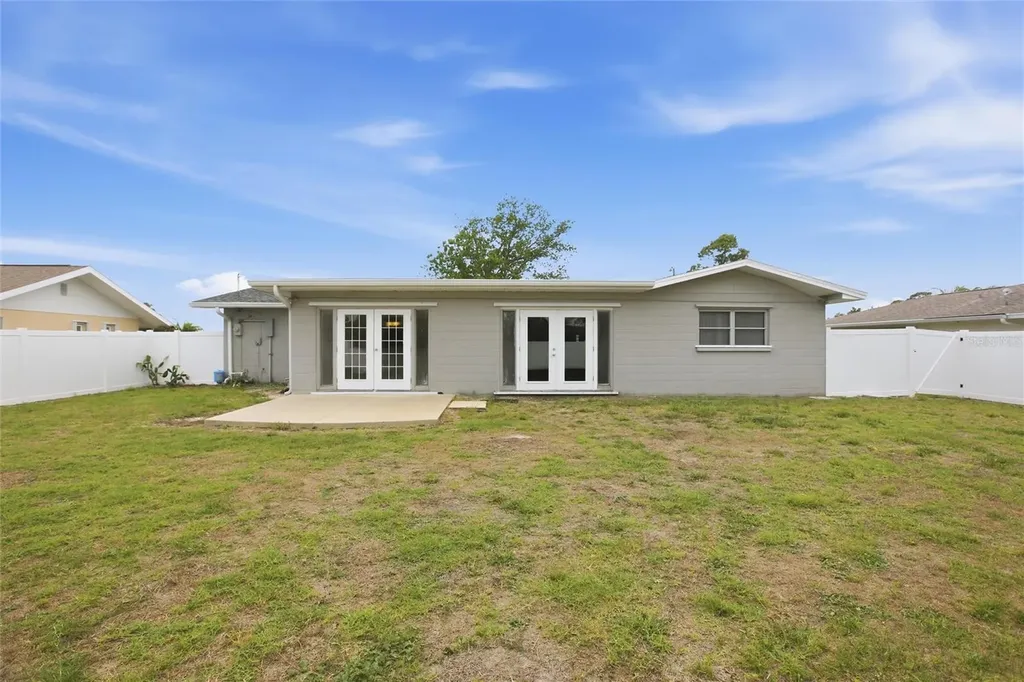 22406 New York Avenue Port Charlotte FL 33952