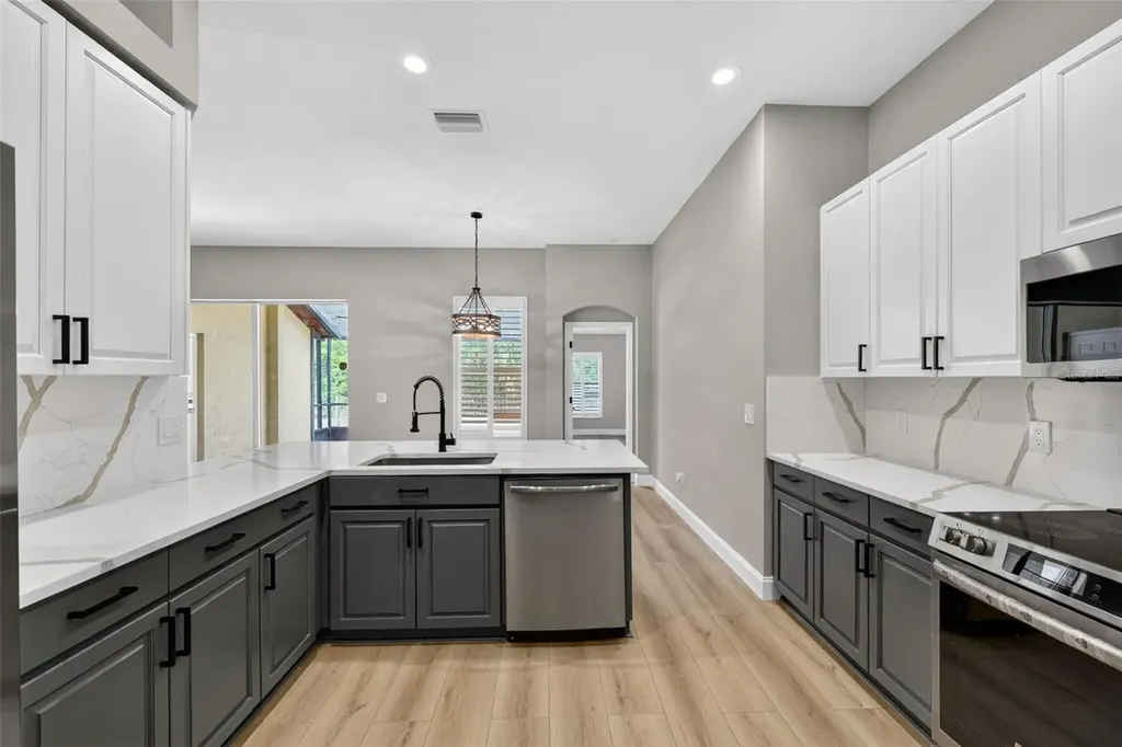 14818 Heronglen Drive Lithia FL 33547