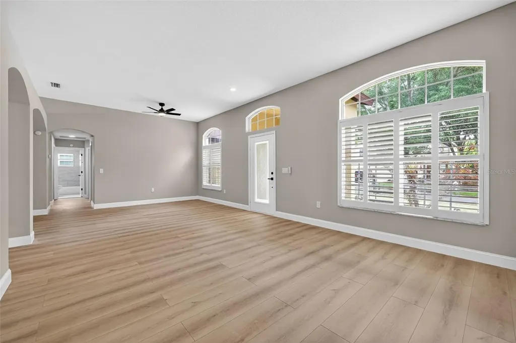 14818 Heronglen Drive Lithia FL 33547