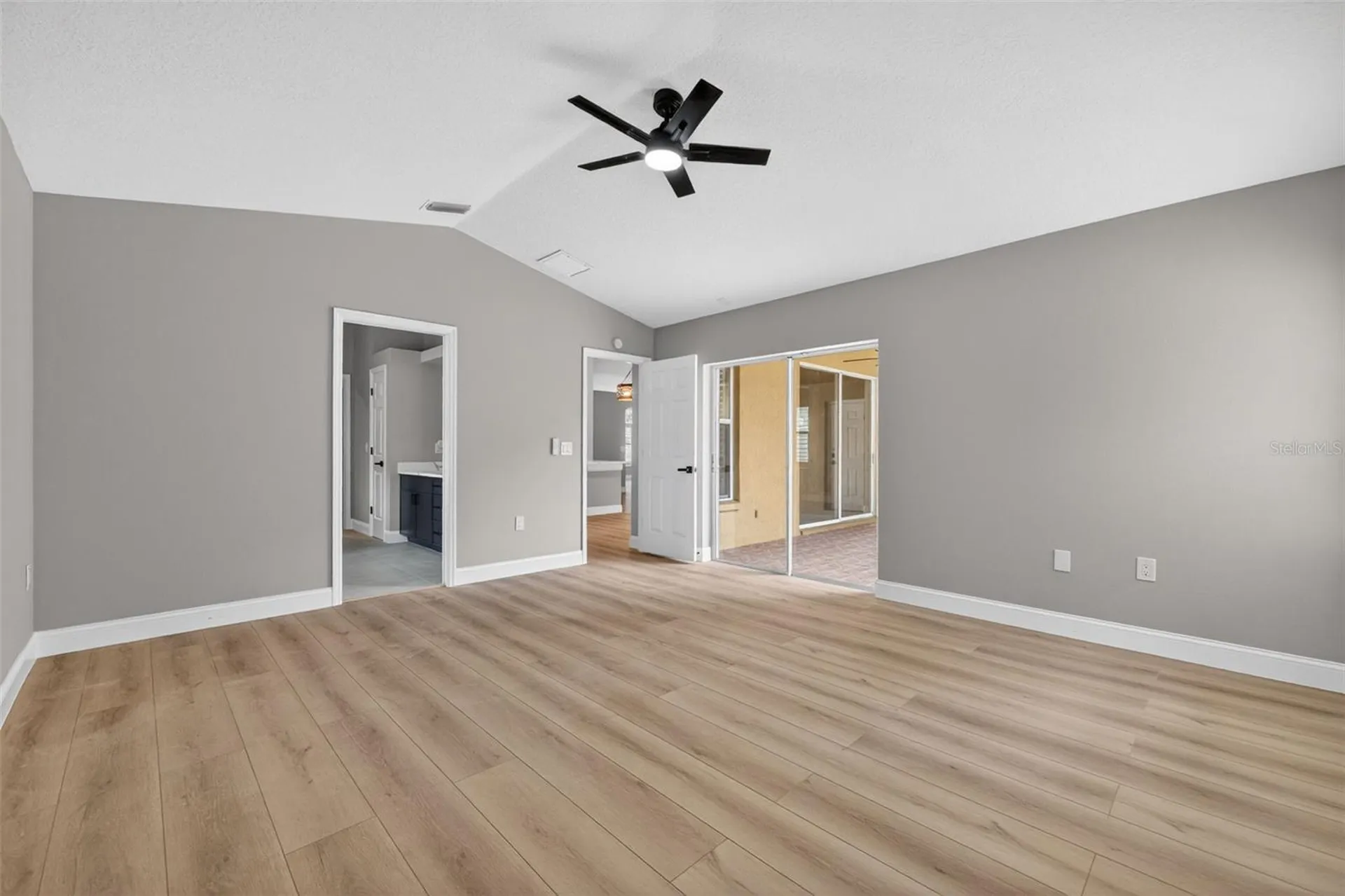 14818 Heronglen Drive Lithia FL 33547