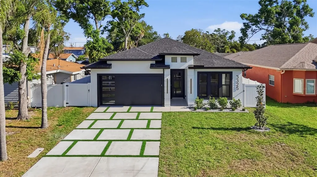 3325 55 Avenue N St Petersburg FL 33714