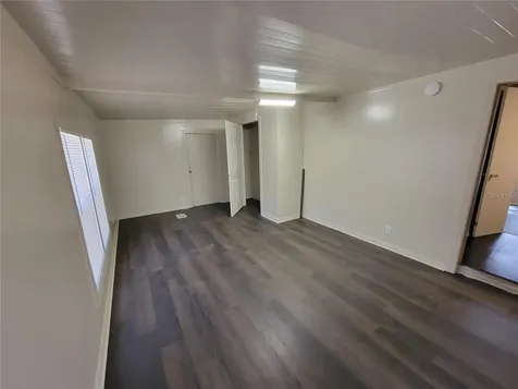 16625 NE 2nd Street Road Silver Springs FL 34488