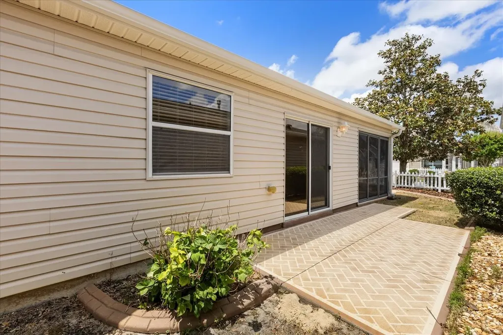 300 Varnville Way The Villages FL 32162
