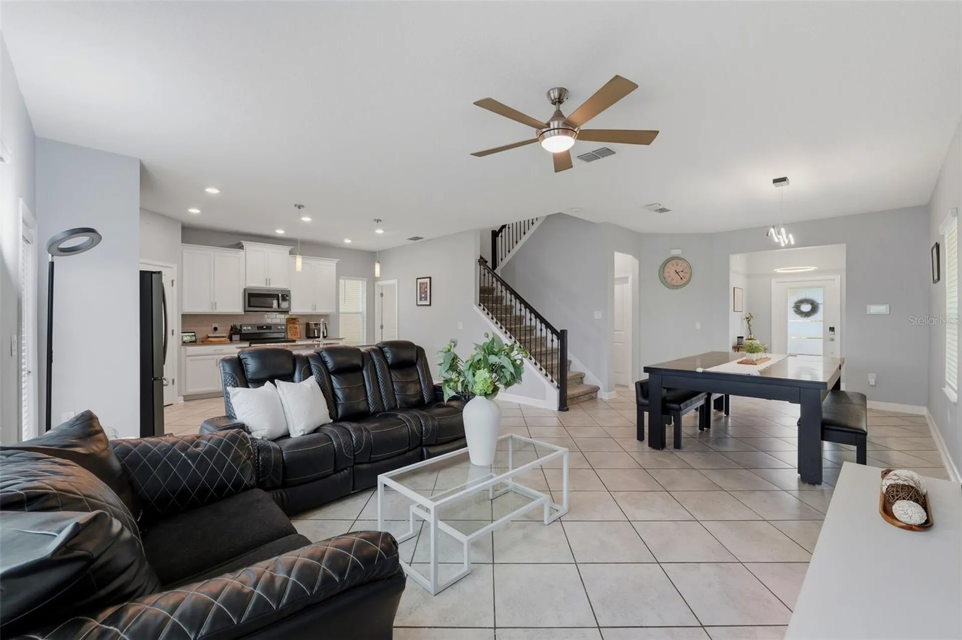 1099 Trappers Trail Loop Davenport FL 33896