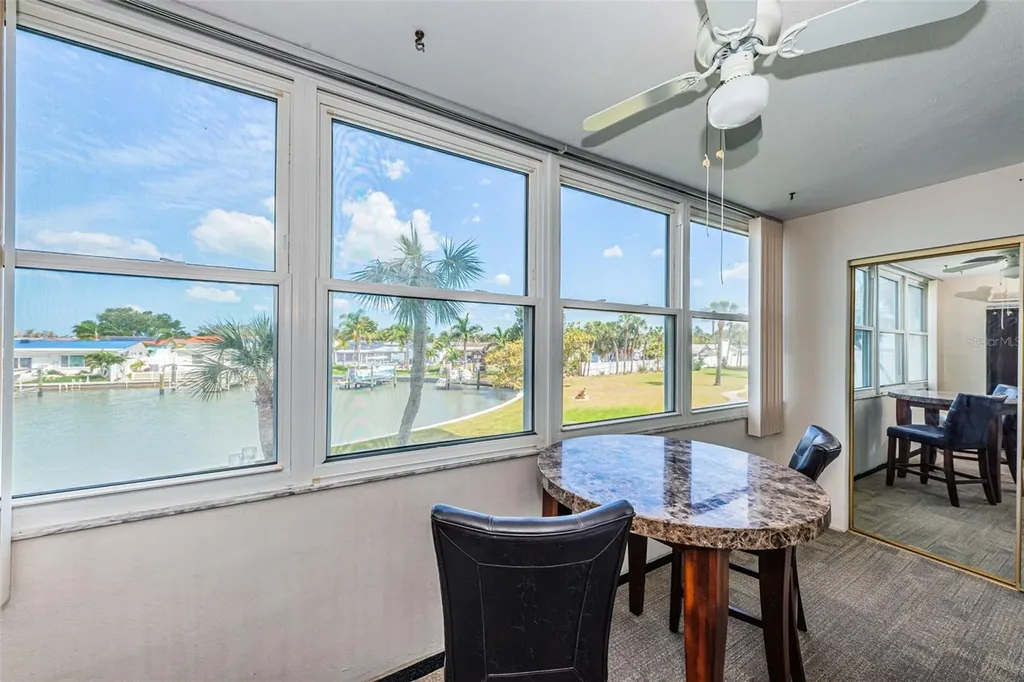 4725 Cove Circle St Petersburg FL 33708