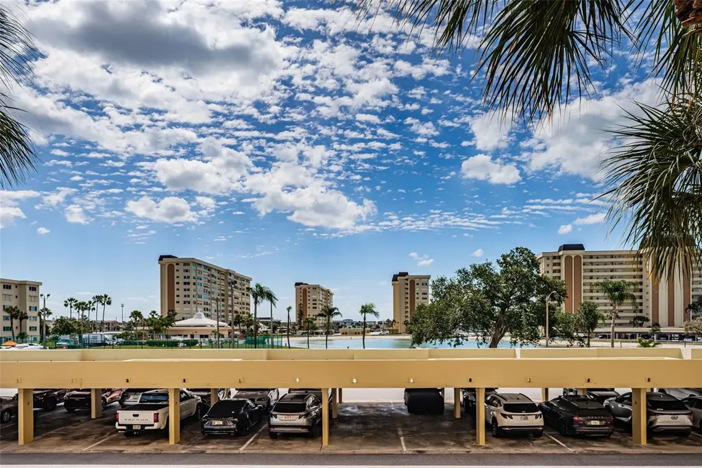 4725 Cove Circle St Petersburg FL 33708