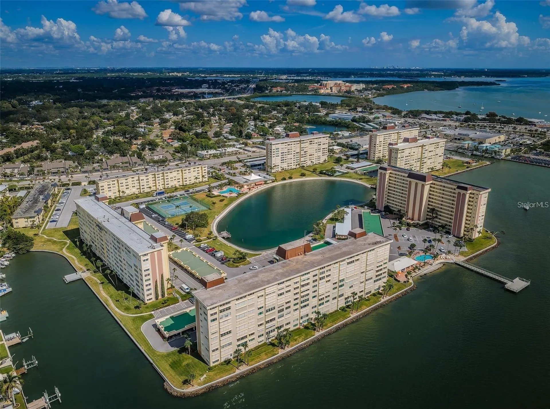 4725 Cove Circle St Petersburg FL 33708