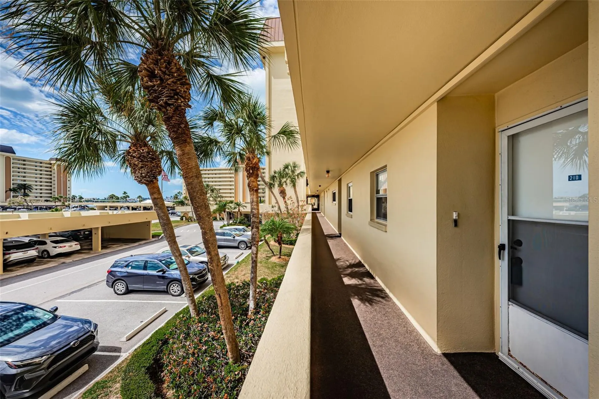 4725 Cove Circle St Petersburg FL 33708