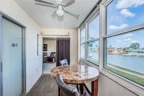 4725 Cove Circle St Petersburg FL 33708