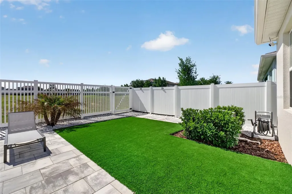 9433 Emerald Berry Drive Winter Garden FL 34787