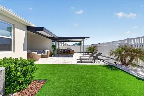 9433 Emerald Berry Drive Winter Garden FL 34787
