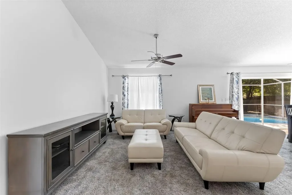 1546 Emblidge Court Lutz FL 33559