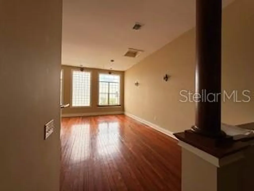 44 S Magnolia Avenue Ocala FL 34471