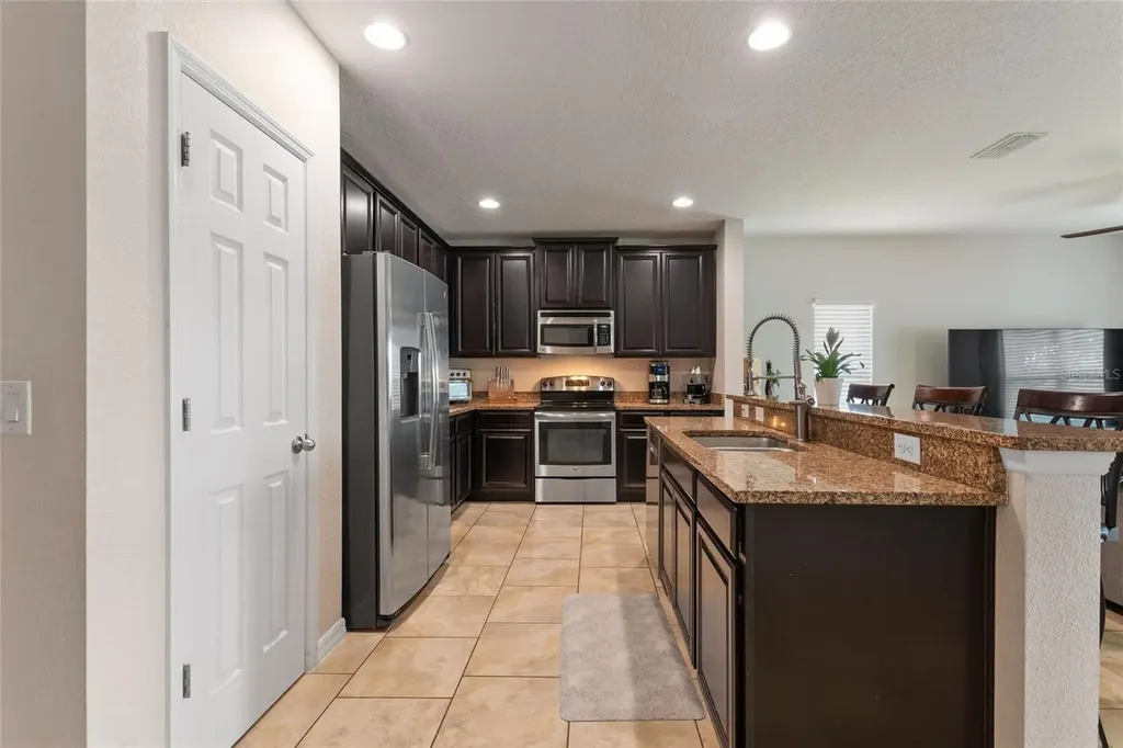 9886 Lenox Street Clermont FL 34711