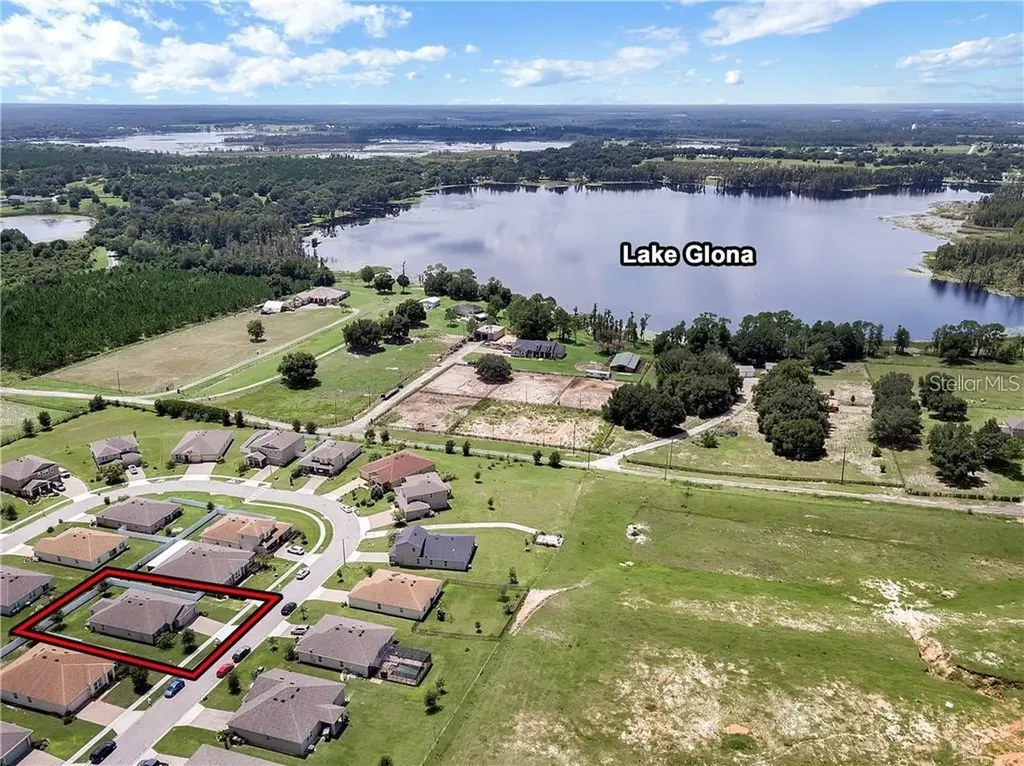 9886 Lenox Street Clermont FL 34711