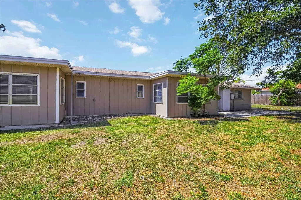 308 Lantana Avenue Sarasota FL 34243