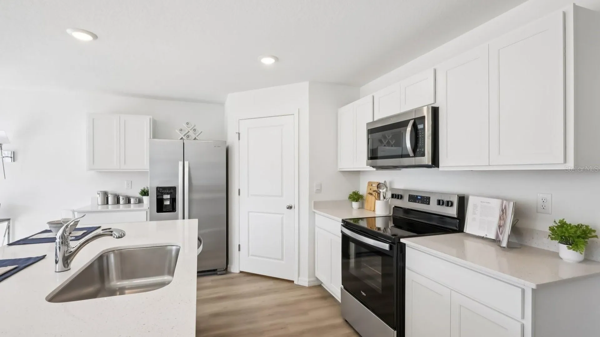1210 Alpine Ash Place Ruskin FL 33570