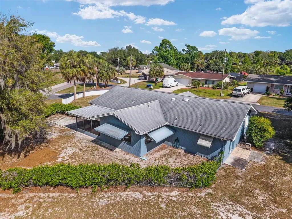 9317 E Crescent Drive Inverness FL 34450