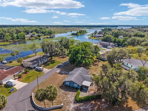 9317 E Crescent Drive Inverness FL 34450