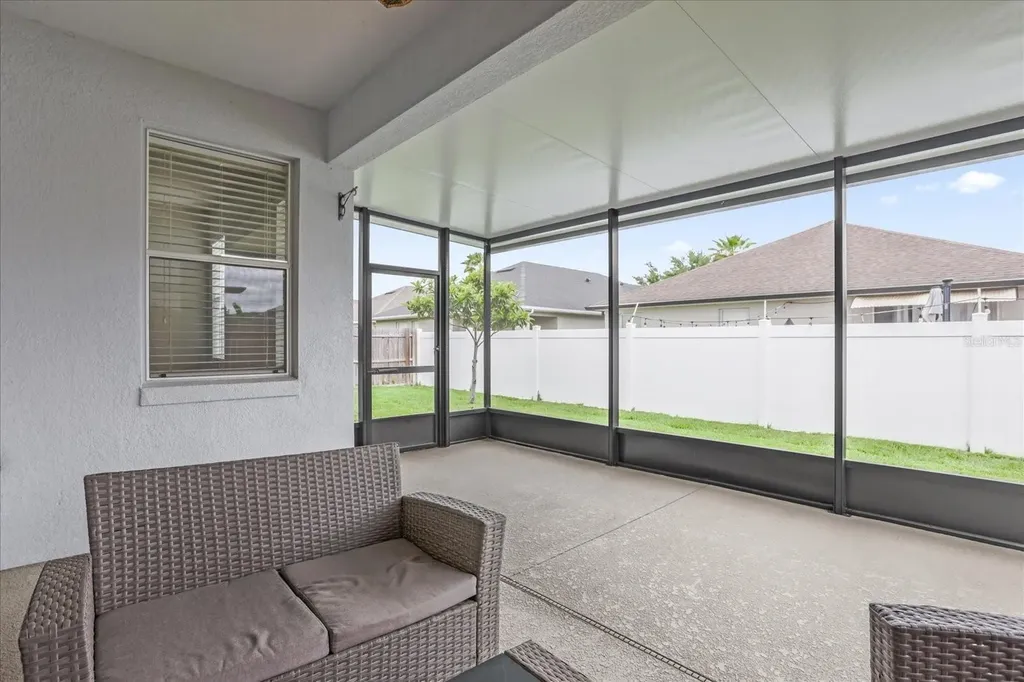 235 Venetian Bay Circle Sanford FL 32771