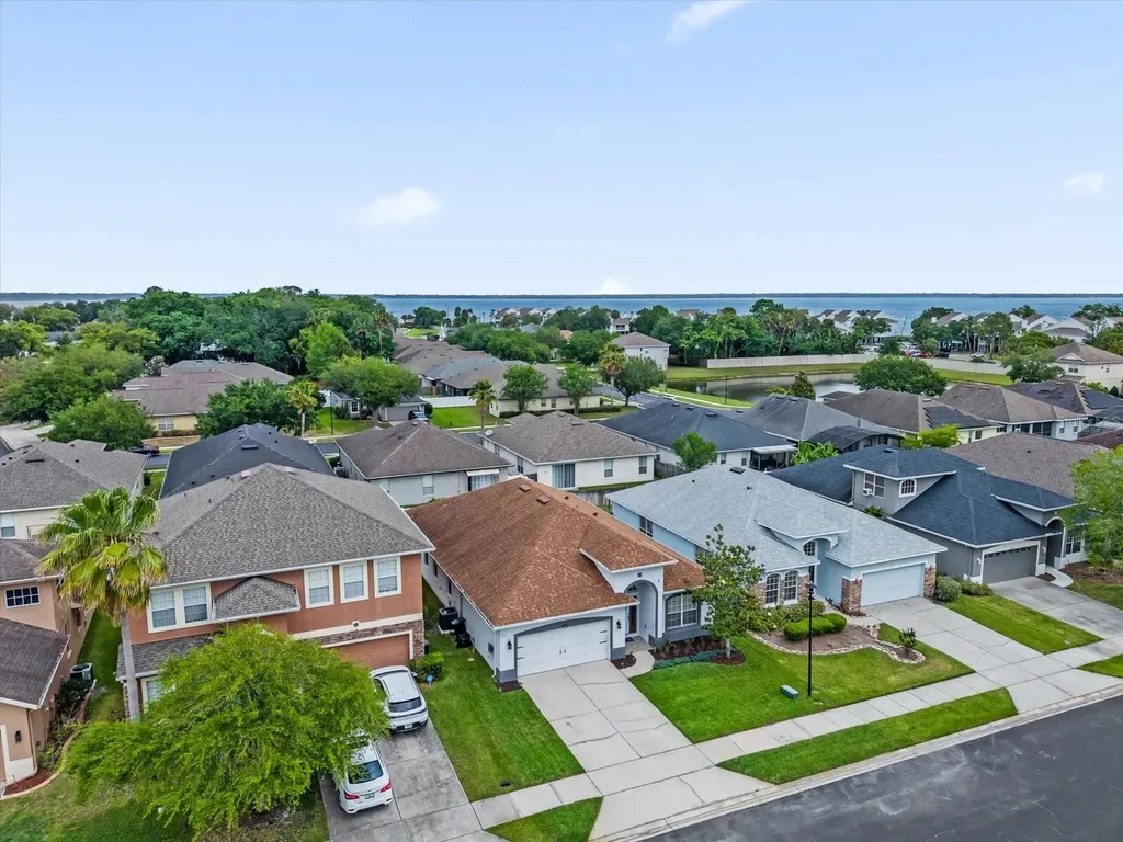 235 Venetian Bay Circle Sanford FL 32771