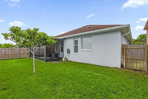 235 Venetian Bay Circle Sanford FL 32771
