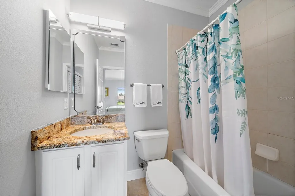 8406 Miramar Way Lakewood Ranch FL 34202