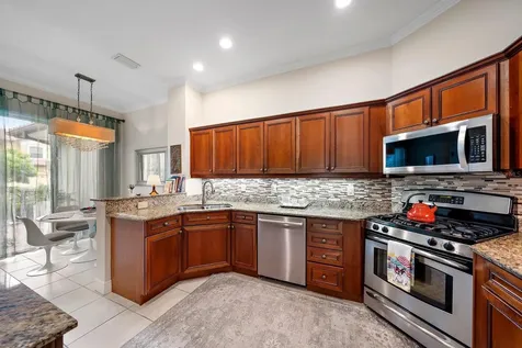 8406 Miramar Way Lakewood Ranch FL 34202