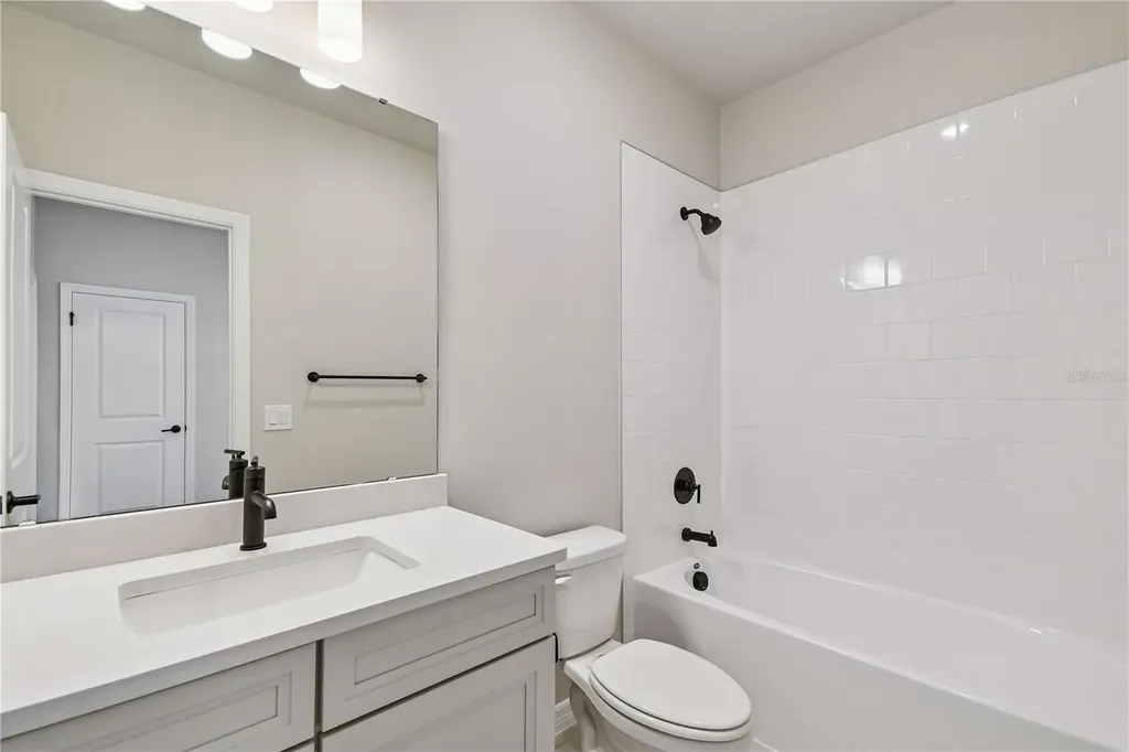 4337 Roush Avenue Orlando FL 32803