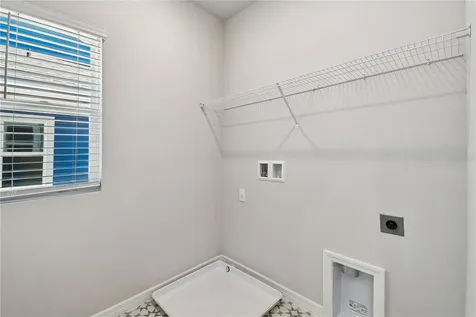 4337 Roush Avenue Orlando FL 32803