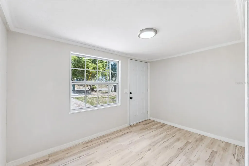 8 W Ella J Gilmore Street Apopka FL 32703