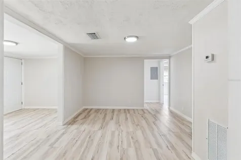 8 W Ella J Gilmore Street Apopka FL 32703