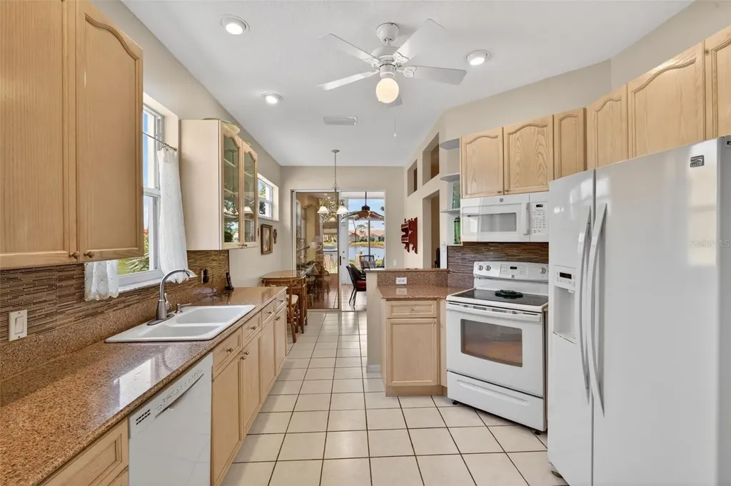 4266 Summertree Road Venice FL 34293