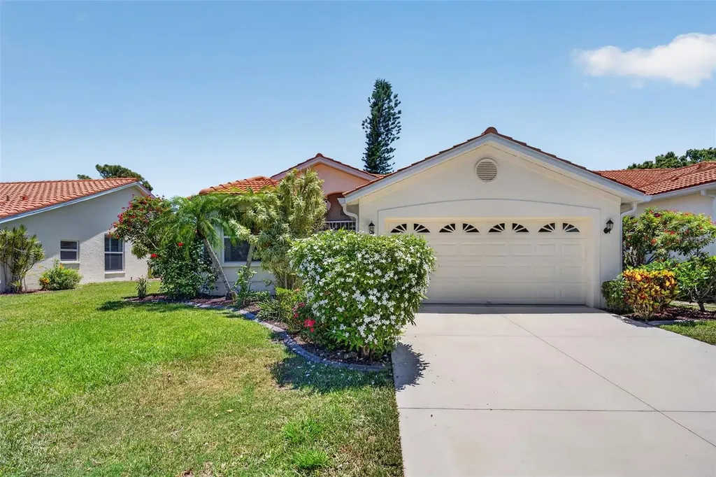 4266 Summertree Road Venice FL 34293
